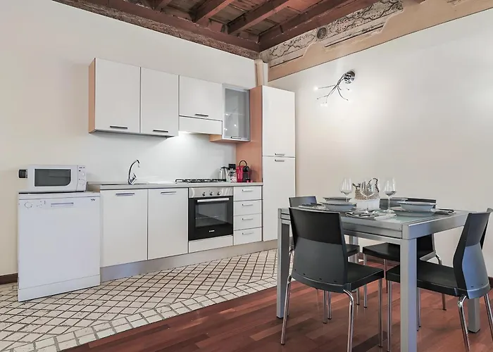 Charme View Of Piazza Trento - Trieste *